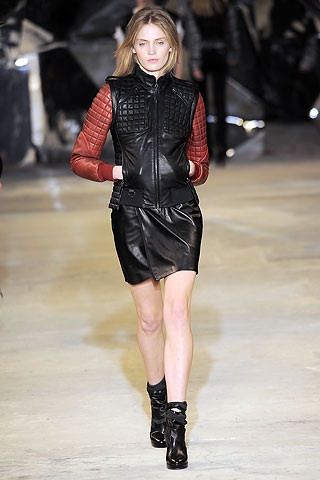 BST cá tính của Diesel Black Gold - 13