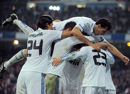 Almeria - Real Madrid: 3 điểm cho thầy trò Mourinho - 3 Almeria - Real Madrid: 3 điểm cho thầy trò Mourinho - 3