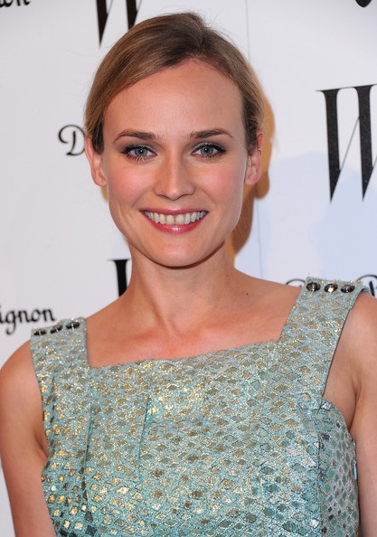 Tưng bừng tiệc của tạp chí W - 5