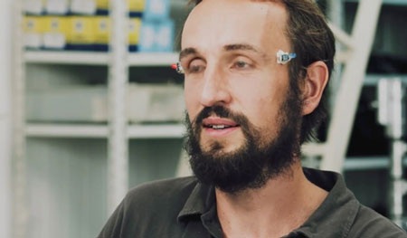 Video: Xem TV 3D không dùng kính bằng cách… nháy mắt - 1