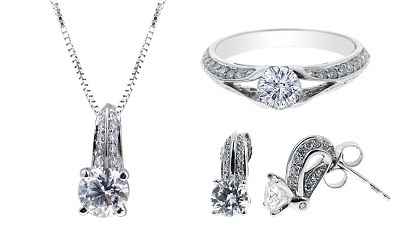 Sở hữu bộ đôi Kim Cương chào năm mới 2011 - 2