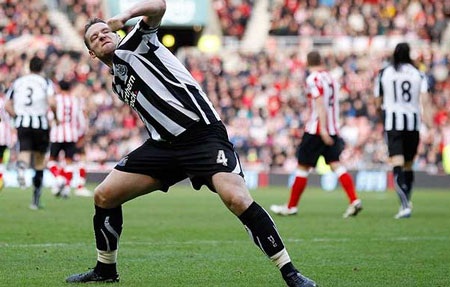 Những khoảnh khắc ấn tượng vòng 23 Premier League - 1