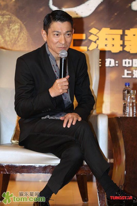 Phạm Băng Băng quý phái với áo choàng lông - 11 Phạm Băng Băng quý phái với áo choàng lông - 11