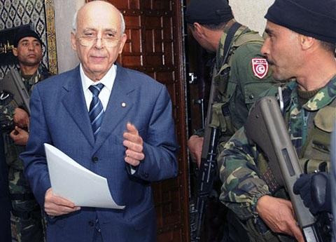 Tunisia công bố chính phủ mới, bạo động tiếp diễn - 1