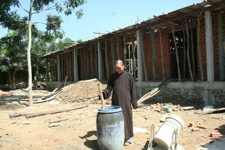 Dựng mái ấm cho những mái đầu bạc neo đơn  - 3