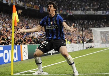 Tôn vinh “kẻ thống trị” Inter Milan… - 2 Tôn vinh “kẻ thống trị” Inter Milan… - 2