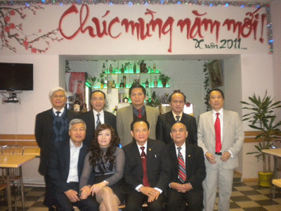 Đêm chia tay ông Tham tán - Nhà thơ cộng đồng - 1 Đêm chia tay ông Tham tán - Nhà thơ cộng đồng - 1