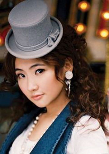 Selina òa khóc khi đọc thư xin lỗi của đạo diễn - 2