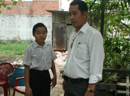 Chùm ảnh "giải cứu" các bé ở Tiên Phước 2 - 11