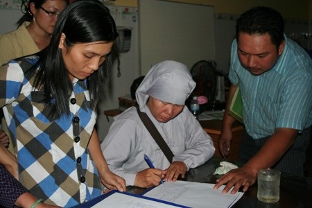 Chùm ảnh "giải cứu" các bé ở Tiên Phước 2 - 3