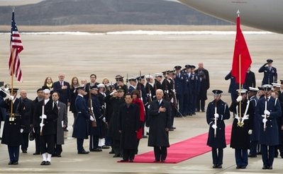 Tổng thống Obama ăn tối thân mật với Chủ tịch Trung Quốc - 2 Tổng thống Obama ăn tối thân mật với Chủ tịch Trung Quốc - 2