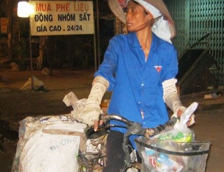 Nhặt rác đêm đông - 5