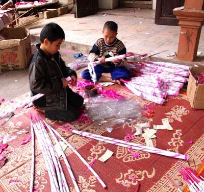 Hương trầm xứ Nghệ  - 2