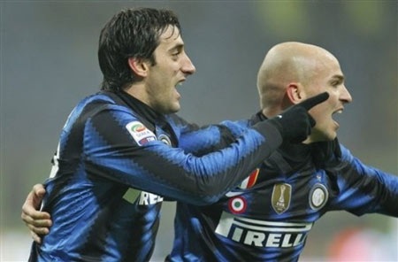 Thắng Cesena chóng vánh, Inter trở lại top 4 - 1