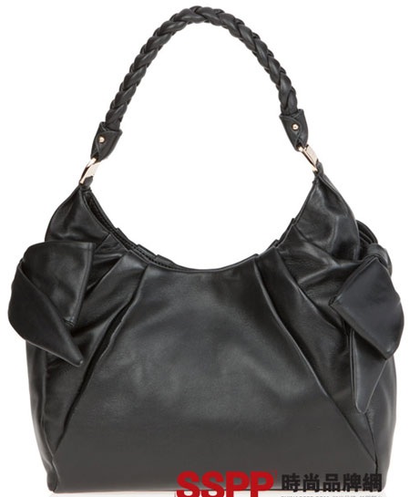 Thanh lịch với BST túi 2011 của Salvatore Ferragamo và Chanel - 14 Thanh lịch với BST túi 2011 của Salvatore Ferragamo và Chanel - 14