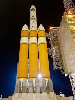 Mỹ phóng tên lửa đẩy lớn nhất từ trước đến nay - 2