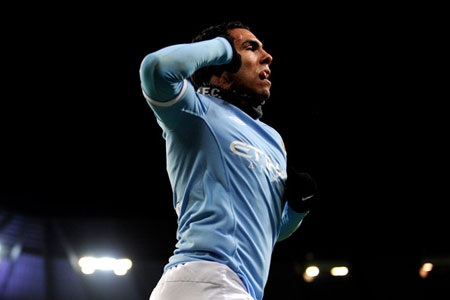 Dimitar Berbatov - Carlos Tevez: Ai hơn ai? - 2