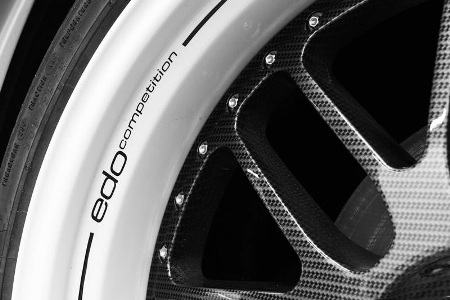 Một Porsche Panamera mới lạ - 4