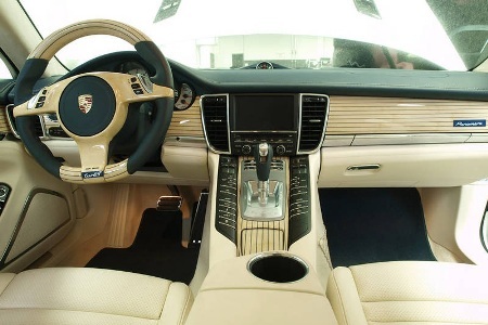 Một Porsche Panamera mới lạ - 7
