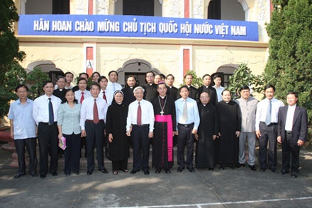 Những hình ảnh khó quên của Tổng Bí thư Nguyễn Phú Trọng - 15 Những hình ảnh khó quên của Tổng Bí thư Nguyễn Phú Trọng - 15