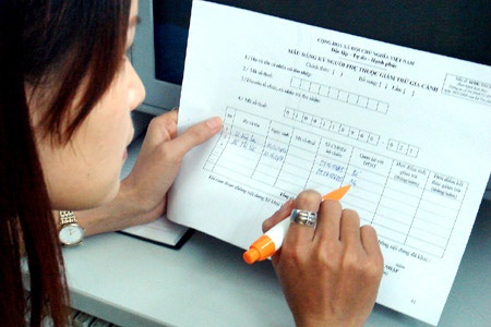 Không kỳ vọng Quốc hội ra Nghị quyết miễn thuế TNCN - 1