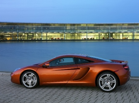 McLaren MP4-12C đắt hơn Ferrari 458 Italia - 3 McLaren MP4-12C đắt hơn Ferrari 458 Italia - 3