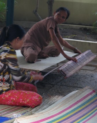 Sôi động tuần lễ “Sắc xuân miệt vườn” - 5