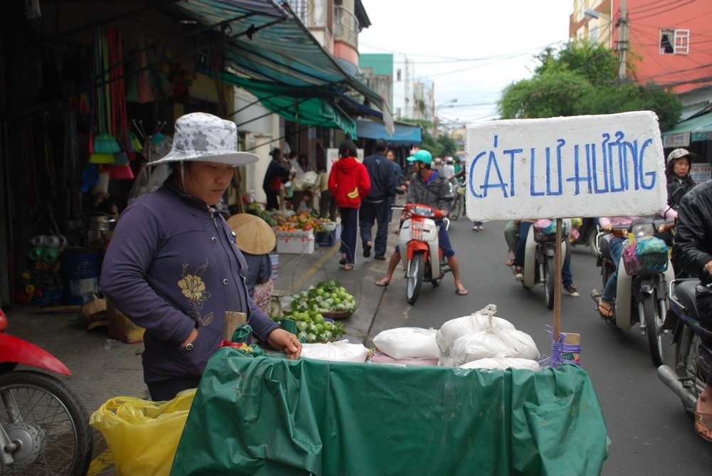 Cuối năm đi bán cát lư hương - 6 Cuối năm đi bán cát lư hương - 6