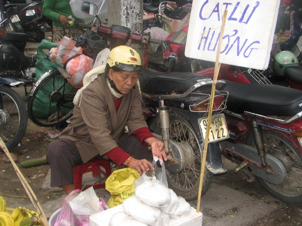 Cuối năm đi bán cát lư hương - 4