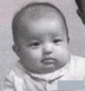 Con gái Triệu Vy đáng yêu giống mẹ - 6 Con gái Triệu Vy đáng yêu giống mẹ - 6