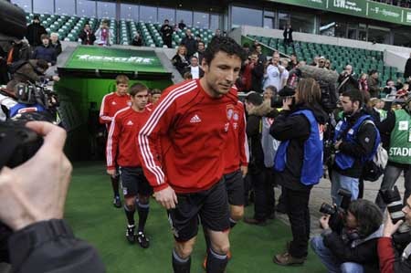 Thủ quân của Bayern chính thức về AC Milan - 1