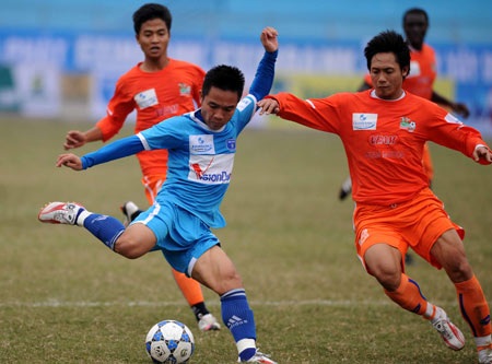 Ông Hải “lơ” bị truất quyền chỉ đạo, Thanh Hóa thua tan nát - 2 Ông Hải “lơ” bị truất quyền chỉ đạo, Thanh Hóa thua tan nát - 2