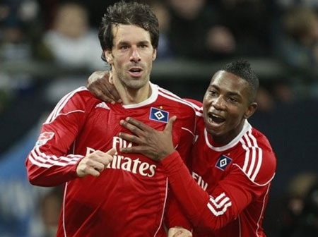 Van Nistelrooy sẵn sàng chi tiền để trở lại Real Madrid - 1 Van Nistelrooy sẵn sàng chi tiền để trở lại Real Madrid - 1