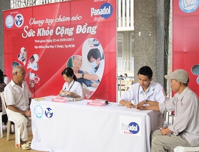 Panadol và các bác sĩ ĐHYD thắp sáng ngọn lửa yêu thương - 1