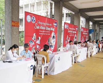 Panadol và các bác sĩ ĐHYD thắp sáng ngọn lửa yêu thương - 2