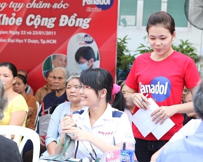 Panadol và các bác sĩ ĐHYD thắp sáng ngọn lửa yêu thương - 5