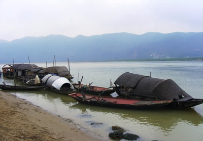 Chòng chành qua đò tới trường - 4