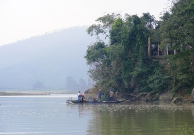 Chòng chành qua đò tới trường - 2