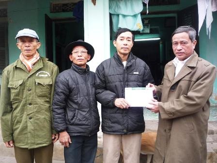 Bé Hoàng Ngọc Anh rất thích ăn và ngủ nhiều - 2