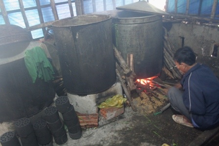 Khám phá “tuyệt chiêu” bánh tét làng Chuồn - 13