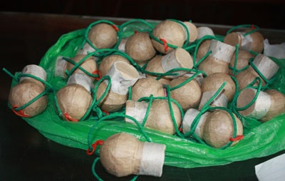Liên tiếp bắt các vụ vận chuyển, tàng trữ pháo trái phép - 2