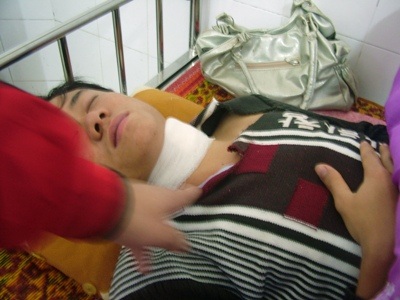 Trung uý công an bị chém trọng thương khi đang làm nhiệm vụ - 1