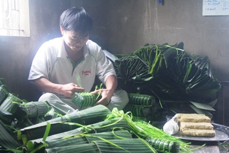 Khám phá “tuyệt chiêu” bánh tét làng Chuồn - 12