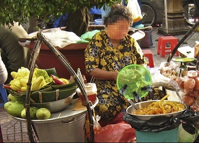 Kỳ 1: Chuyện con Ruồi - Đôi bàn tay và Tết - 2 Kỳ 1: Chuyện con Ruồi - Đôi bàn tay và Tết - 2