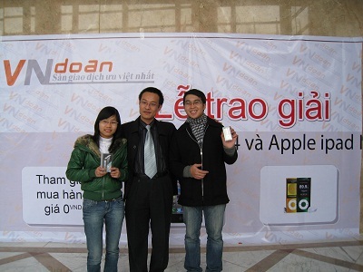 VNdoan.com công bố chủ nhân chiếc iPhone 4 giá 0 đồng - 1