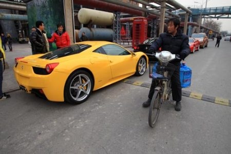 Chuyện trên đường đua - 1 Chuyện trên đường đua - 1