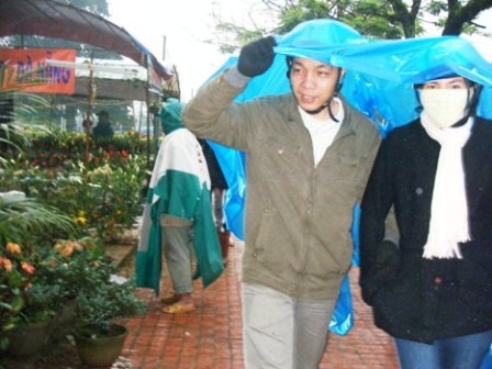 Lội bùn xem... chợ hoa Xuân - 11