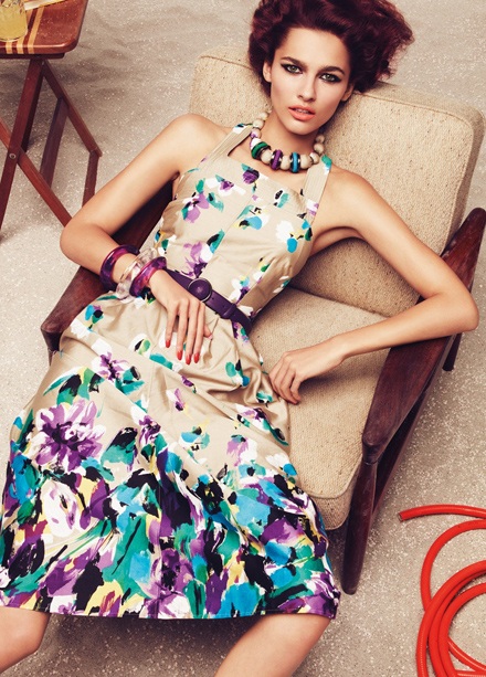 Ảnh quảng cáo bay bổng của MaxMara - 1 Ảnh quảng cáo bay bổng của MaxMara - 1