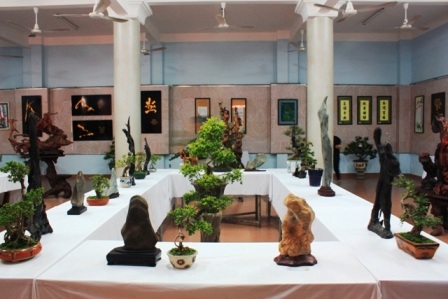 Khai mạc triển lãm mừng xuân Tân Mão - 1