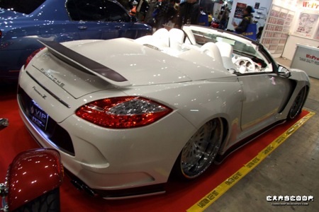 Nissan 350Z “đội lốt” Porsche Panamera - 5 Nissan 350Z “đội lốt” Porsche Panamera - 5